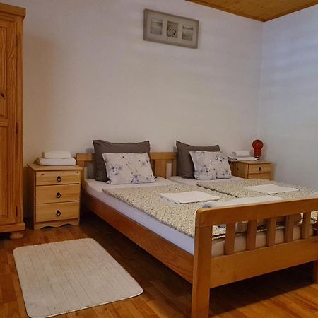 Holiday Home Radocaj Слунь Екстер'єр фото