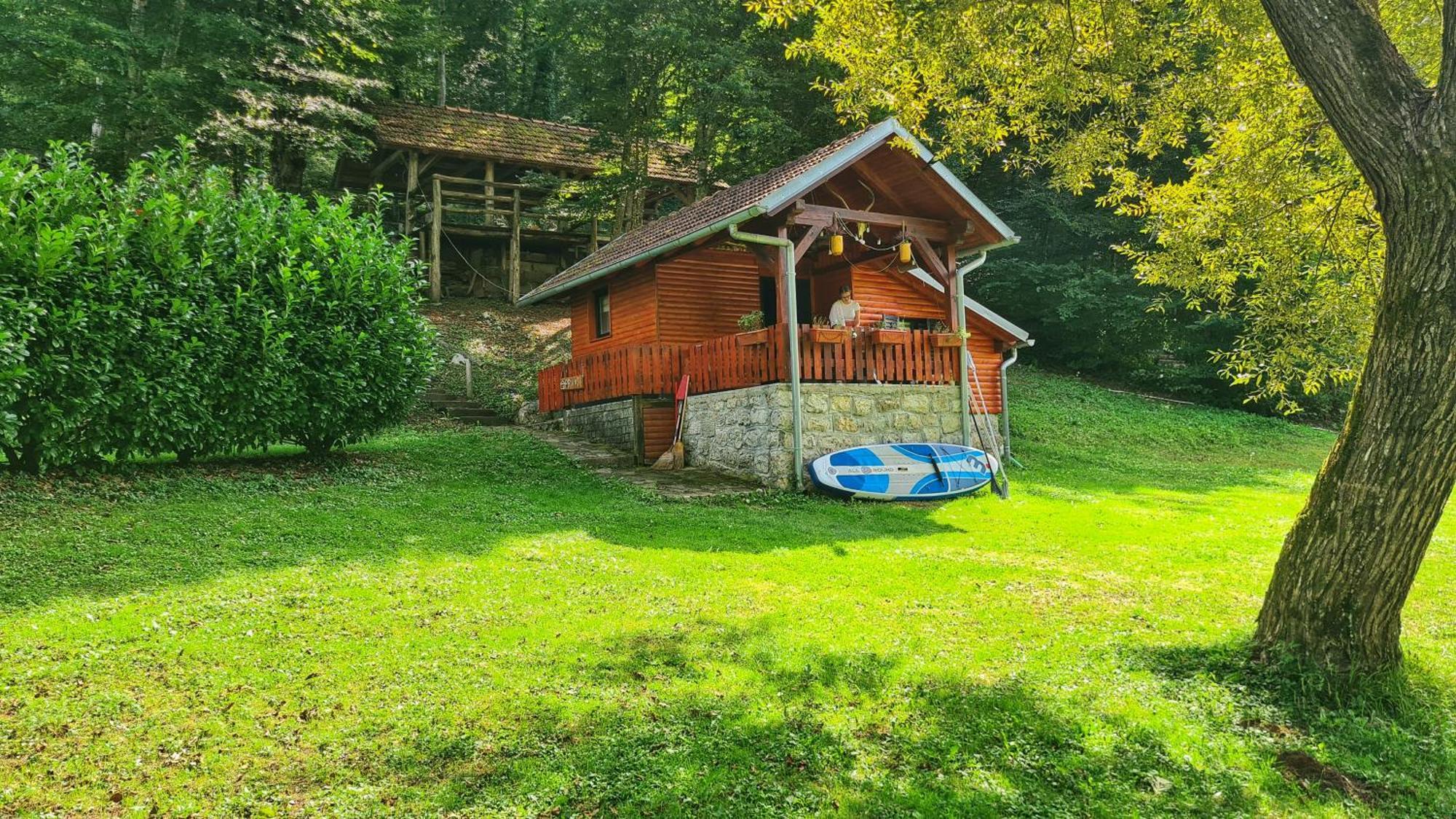 Holiday Home Radocaj Слунь Екстер'єр фото